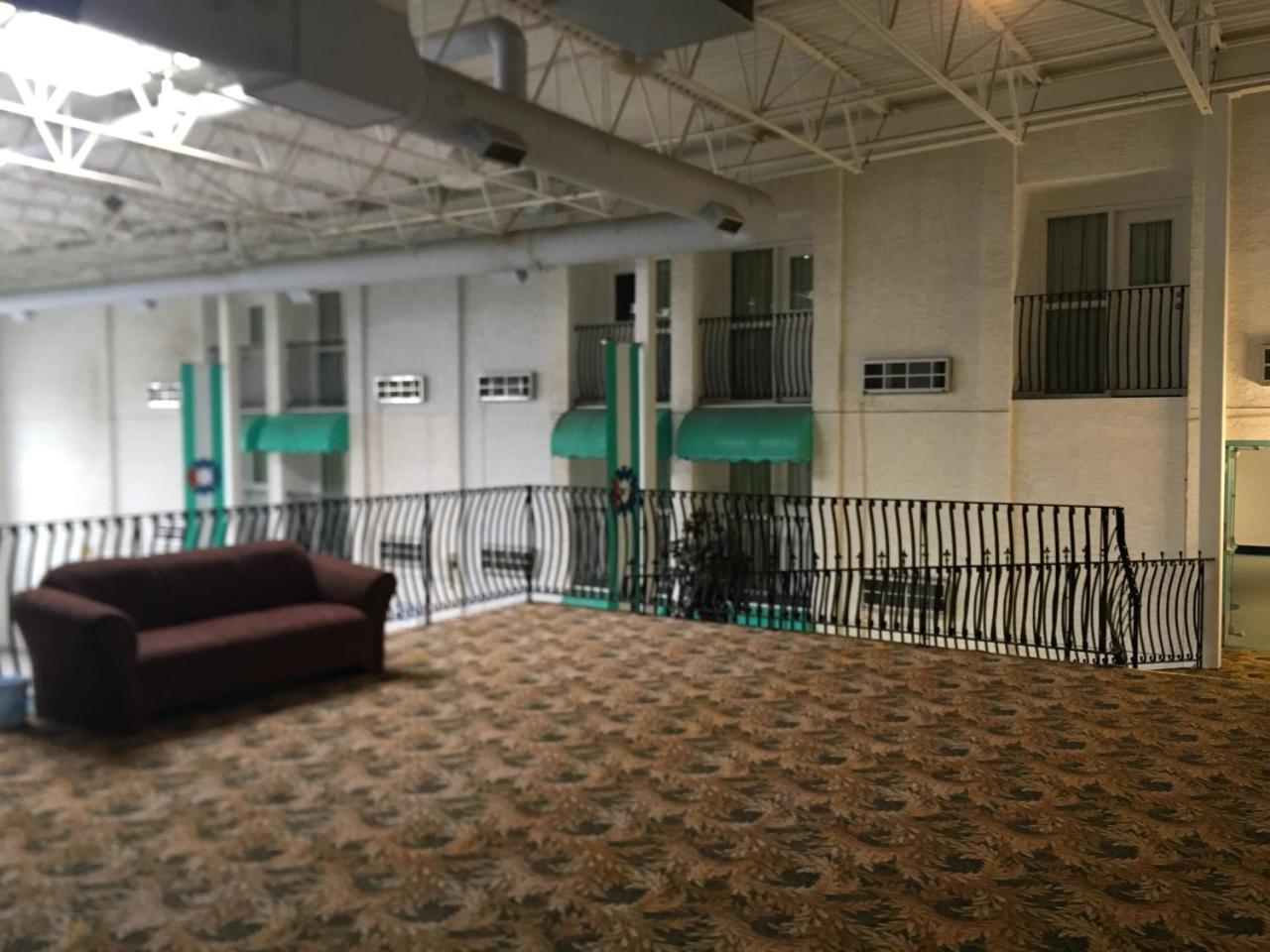 Westwind Motor Inn Drayton Valley ภายนอก รูปภาพ